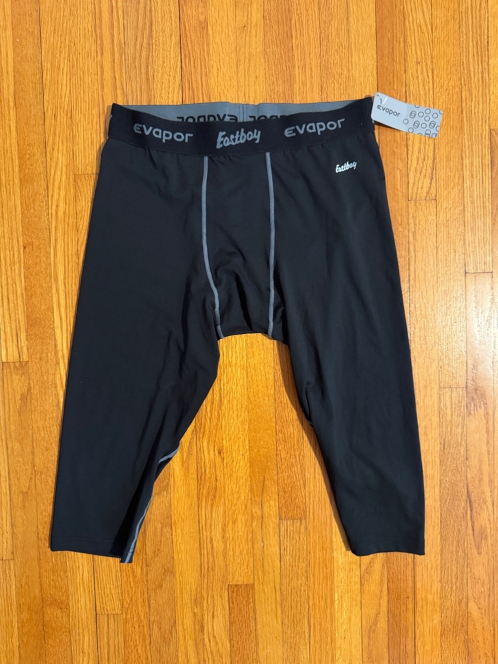 EASTBAY EVAPOR 3/4 LENGTH COMPRESSION PANTS Men’s XL